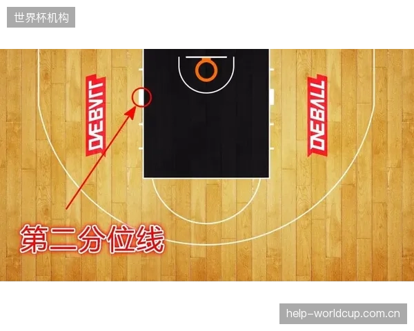 斯图尔特在纽约自由人进攻体系中展现全能性,高位策应与低位单打无缝切换。 斯图尔特在纽约自由人进攻体系中展现全能性,高位策应与低位单打无缝切换。